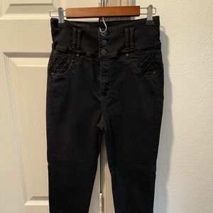 Colombian booty lifting jeans